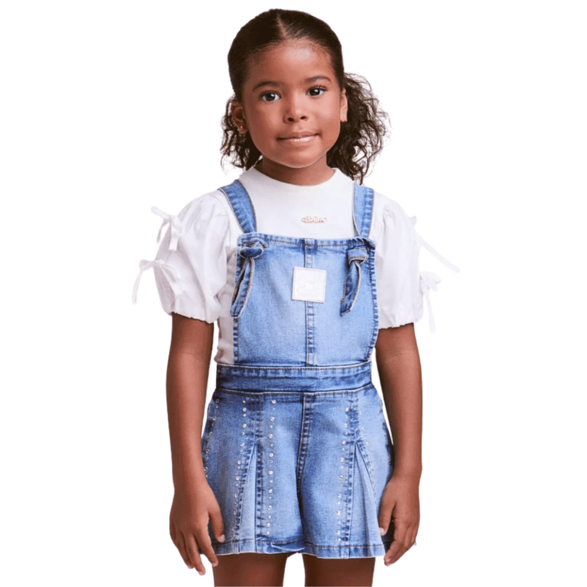 Jardineira Infantil Jeans com Recortes e Strass Animê