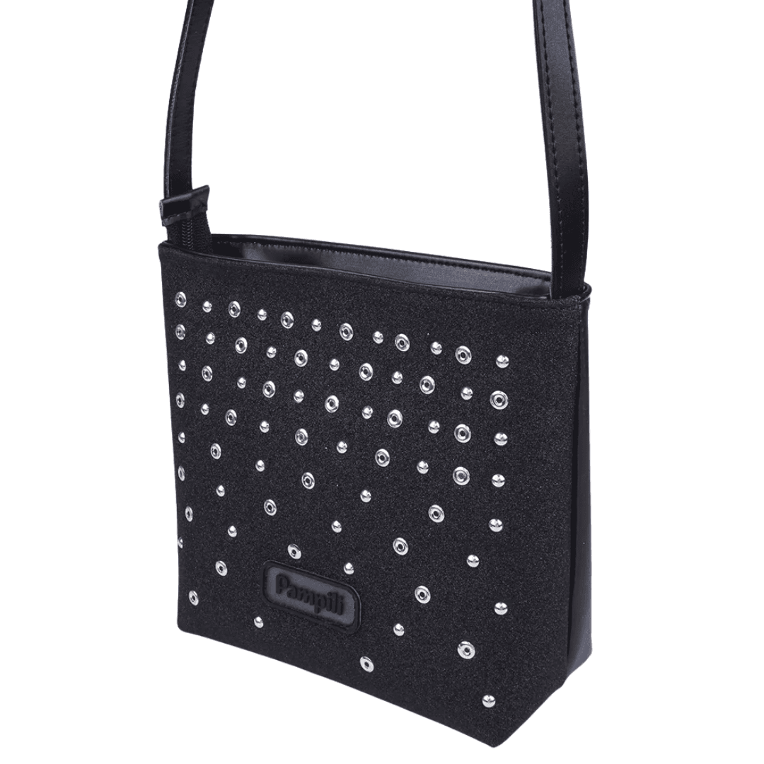 Bolsa Infantil com Ilhós Preta Pampili