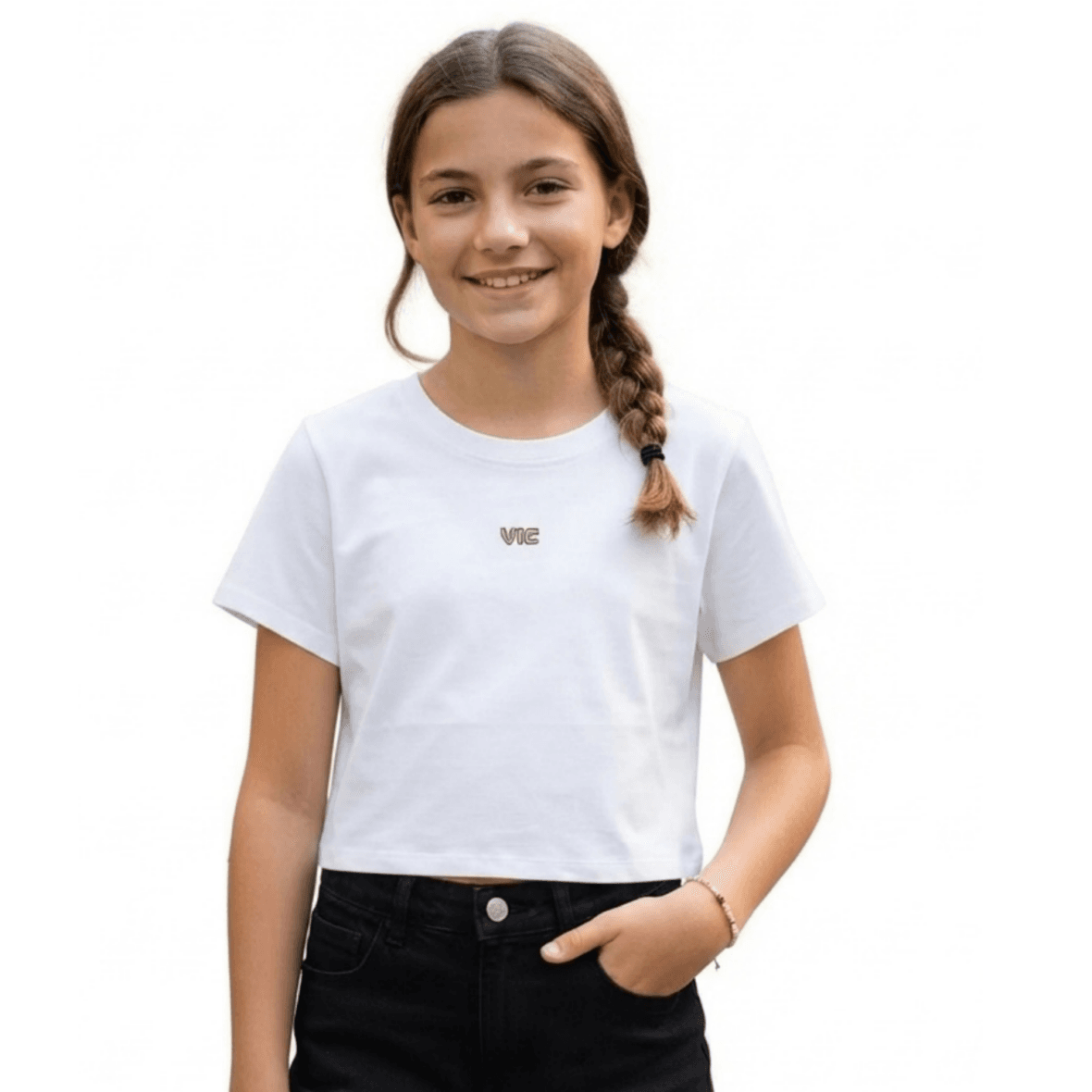 Camiseta Juvenil em Meia Malha Vic&Vicky